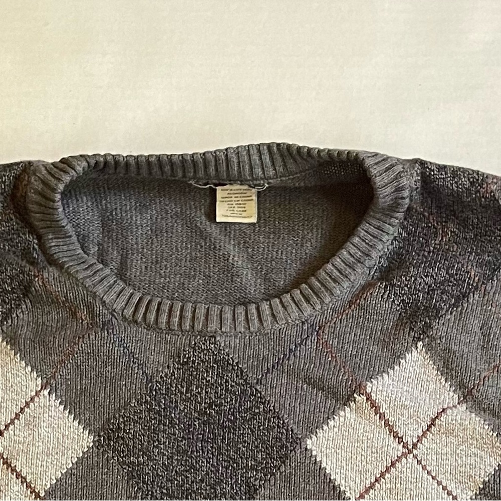 Men gray blouse